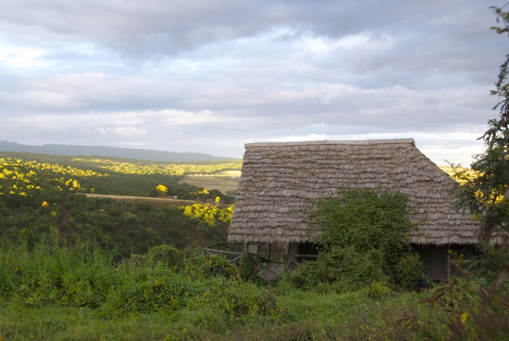 Rhotia Valley Tented Lodge And Children'S Homeカラトゥ 部屋 写真