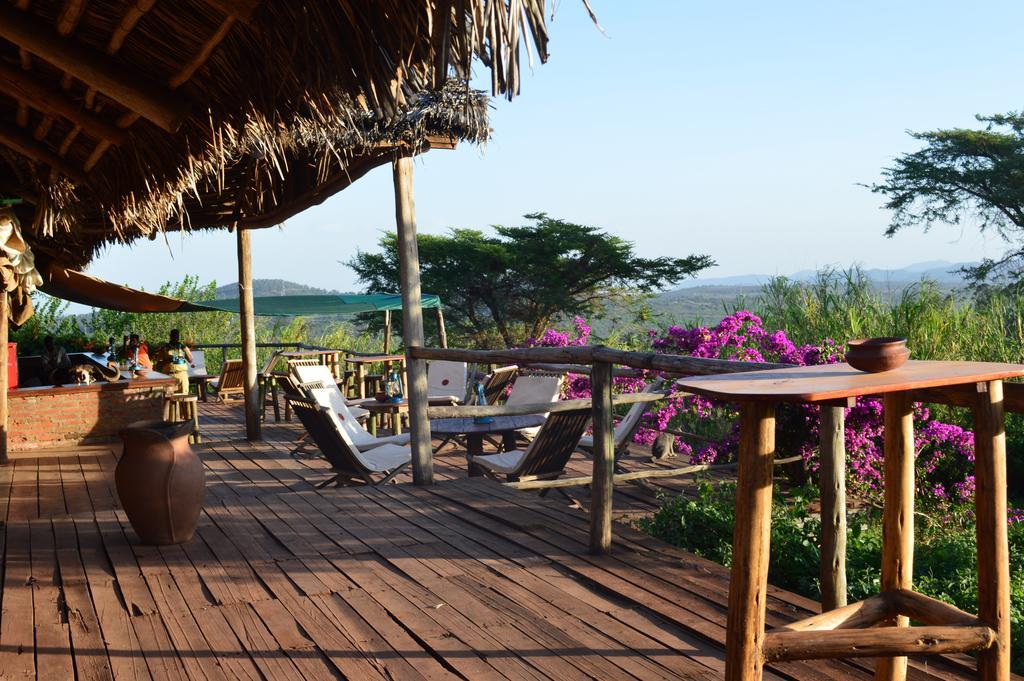 Rhotia Valley Tented Lodge And Children'S Homeカラトゥ エクステリア 写真