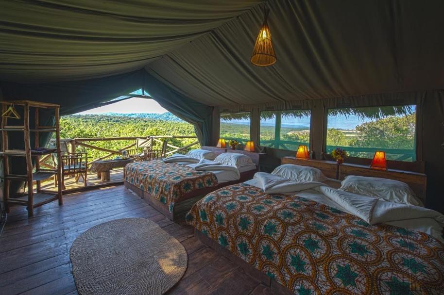 Rhotia Valley Tented Lodge And Children'S Homeカラトゥ エクステリア 写真