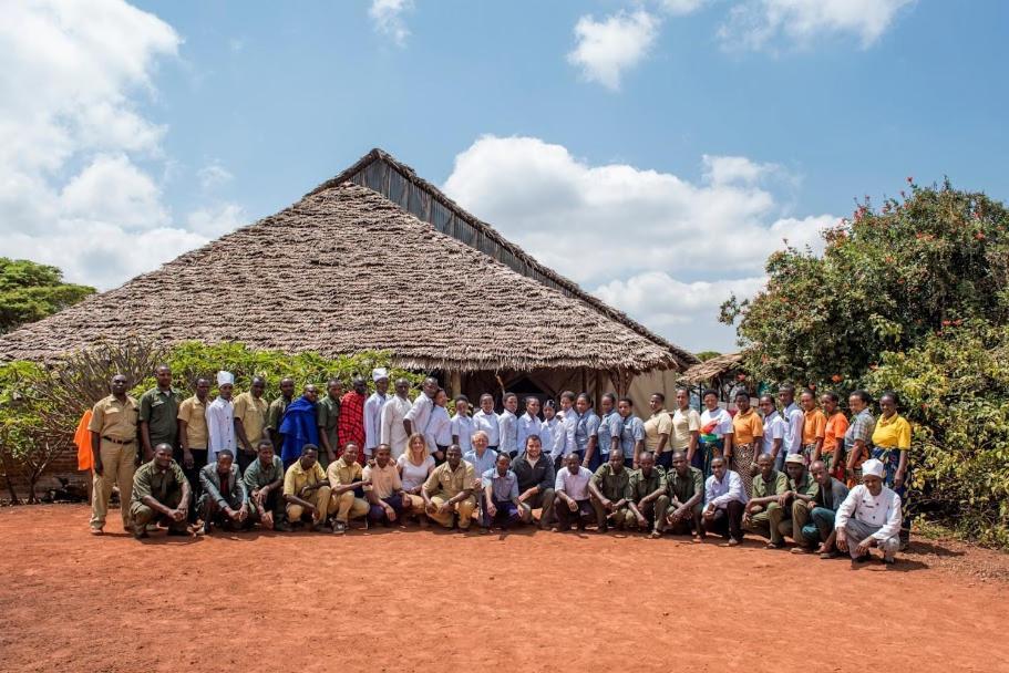 Rhotia Valley Tented Lodge And Children'S Homeカラトゥ エクステリア 写真